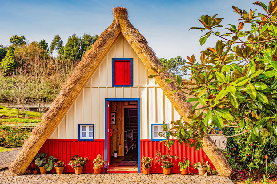 Full day East Madeira guided tour with Santana